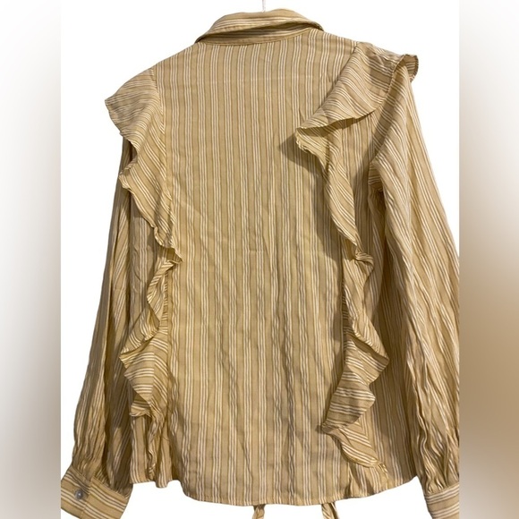 Doe & Rae Women's Ruffly Yellow/White Feminine Pin Striped Button Up w/Front Tie - Picture 5 of 6